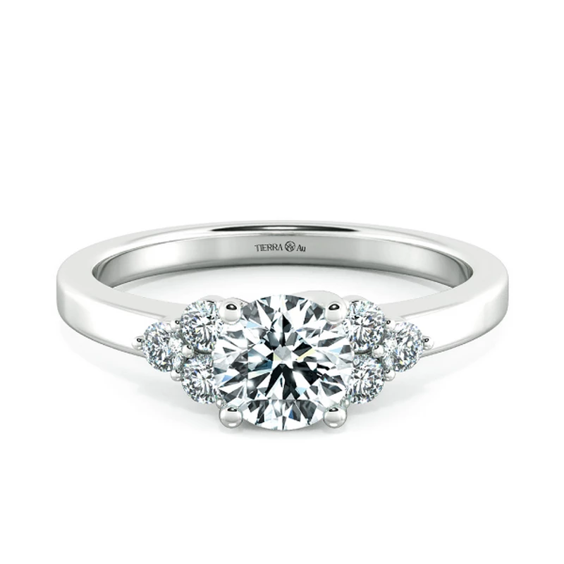 Nhẫn đính hôn Threestone with cluster NCH3102